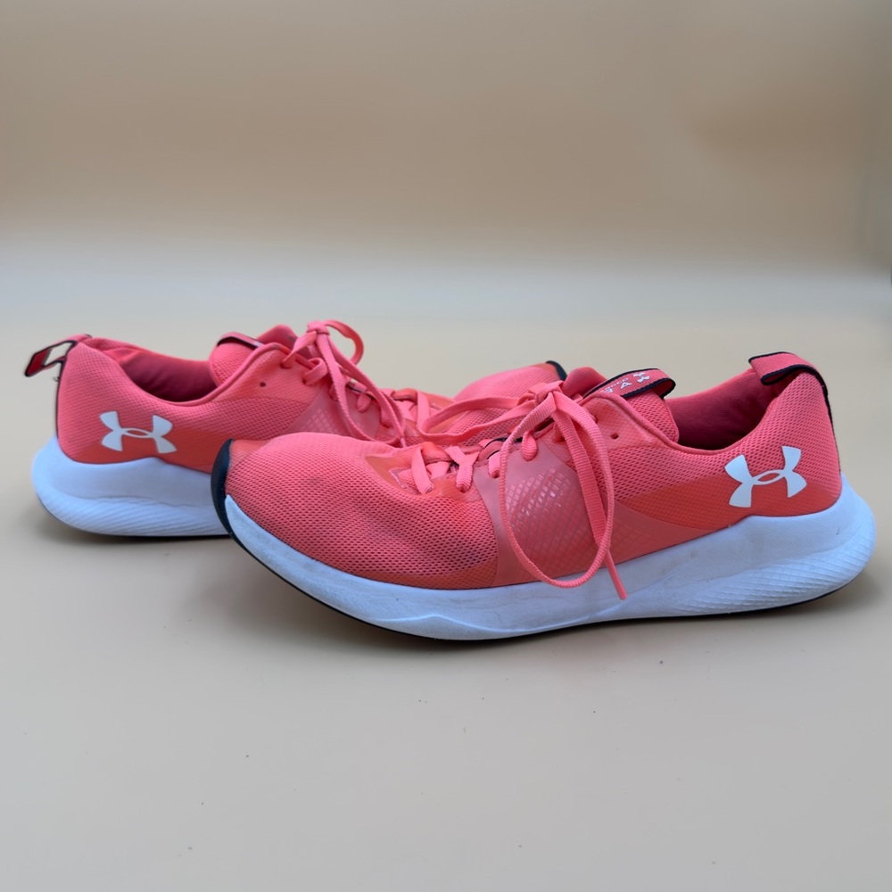 Under Armour Womens Sz 9 Charged Aurora Cross Trainer Brilliance White sneakers